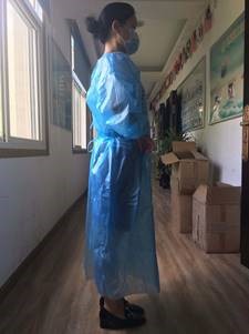 Medistar Disposable Isolation Gown 